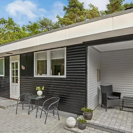 2 Bedroom In Aakirkeby Holiday home *